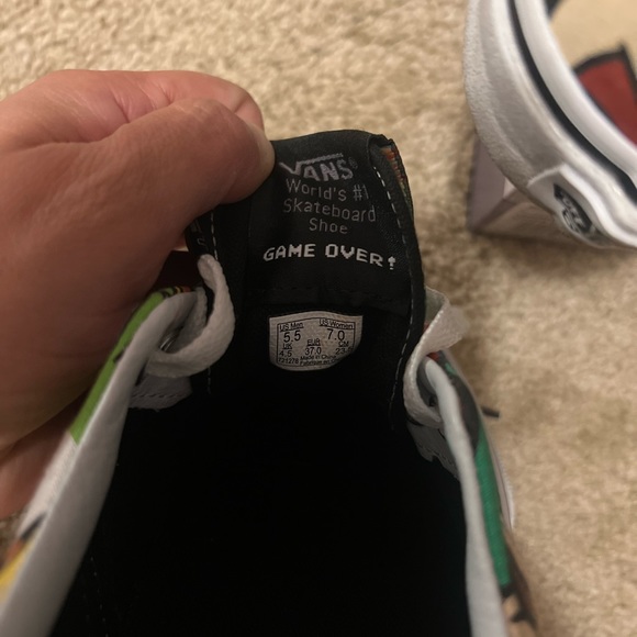 Vans x nintendo womens 7 limited edition - Picture 5 of 6